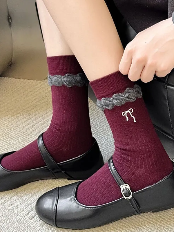 Black Cute Bowknot Embroidered Ruffled Cuff Calf Socks